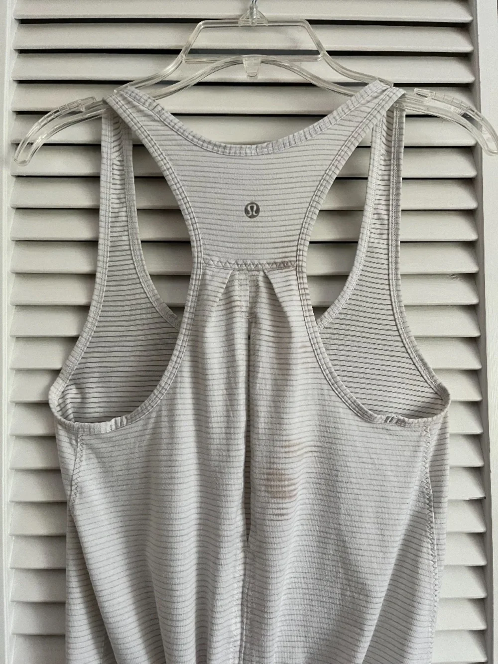 Lululemon Salute The Sun Tank top light grey fits size 2 or 4